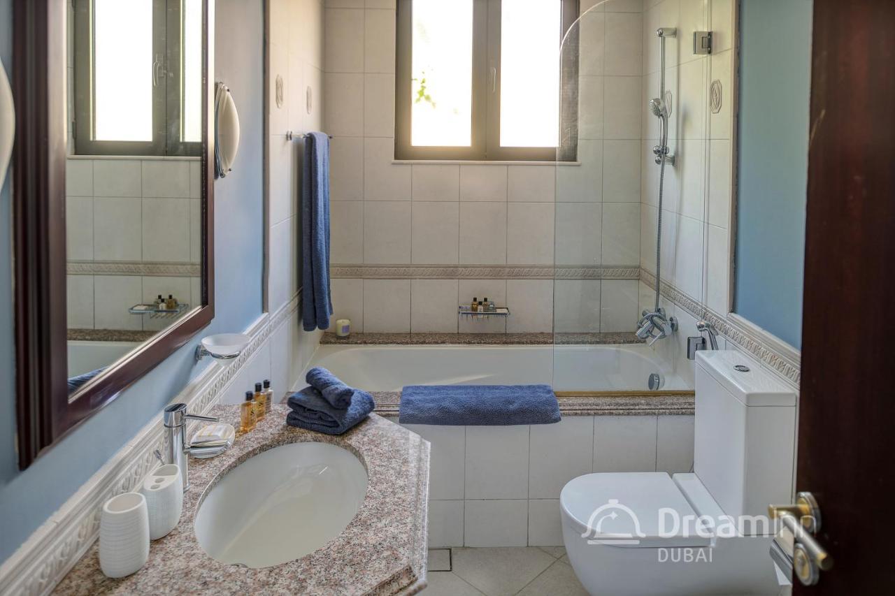 Dream Inn - Arabian Retreat Palm Villa Dubai Exterior photo